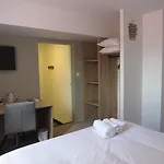 Les Jardins De Saulzet Hotel 3*