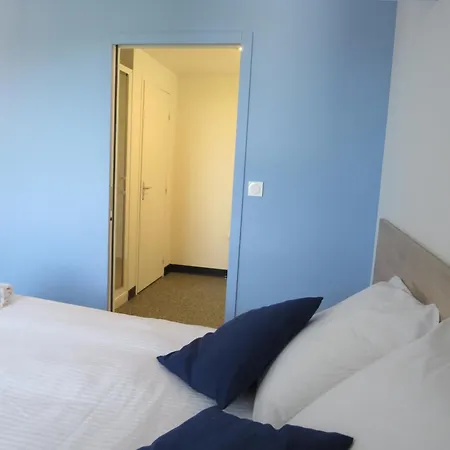 Hotel Les Jardins De Saulzet 3*