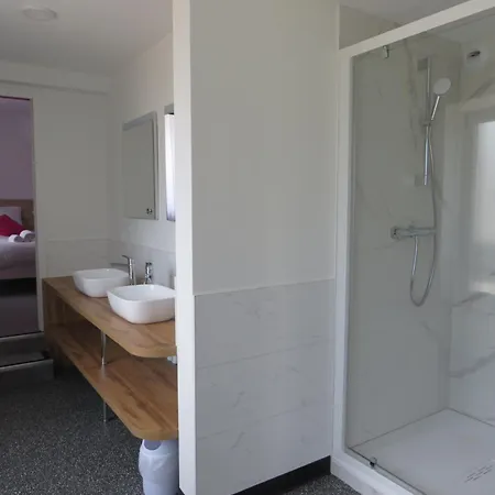 Les Jardins De Saulzet Hotel