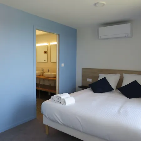 Les Jardins De Saulzet Hotel